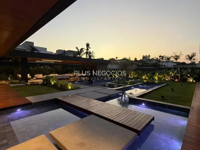 Casa 5 quartos e 8 banheiros, à venda, no bairro Parque Reserva Fazenda Imperial em Sorocaba