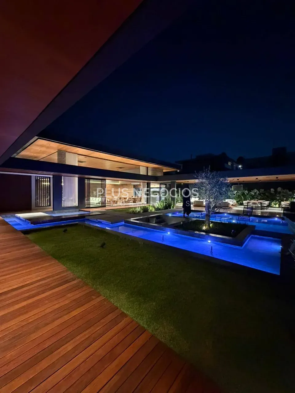 Casa, 5 quartos, 986 m² - Foto 3