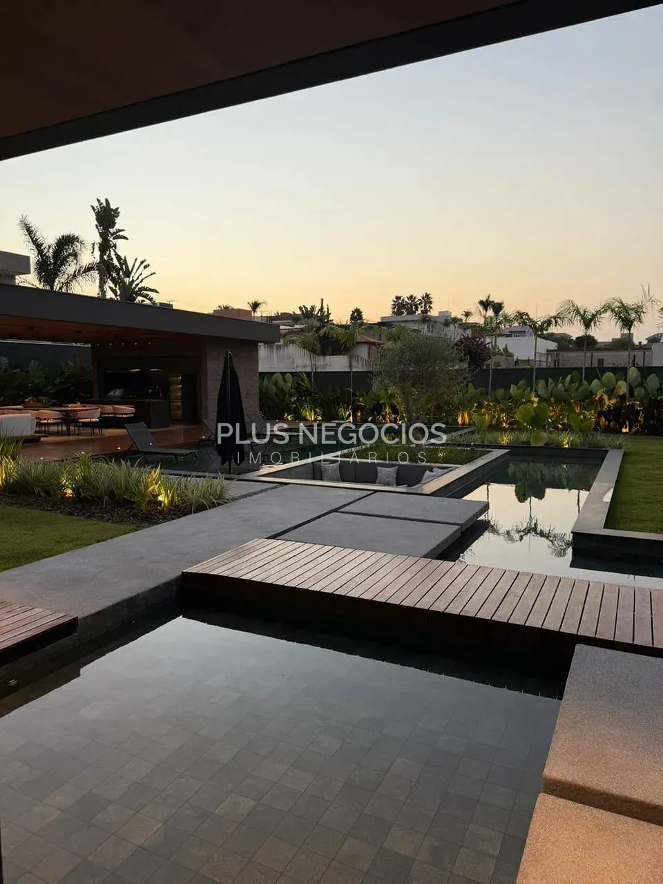Casa, 5 quartos, 986 m² - Foto 56