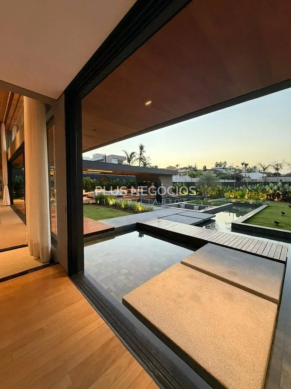 Casa, 5 quartos, 986 m² - Foto 77