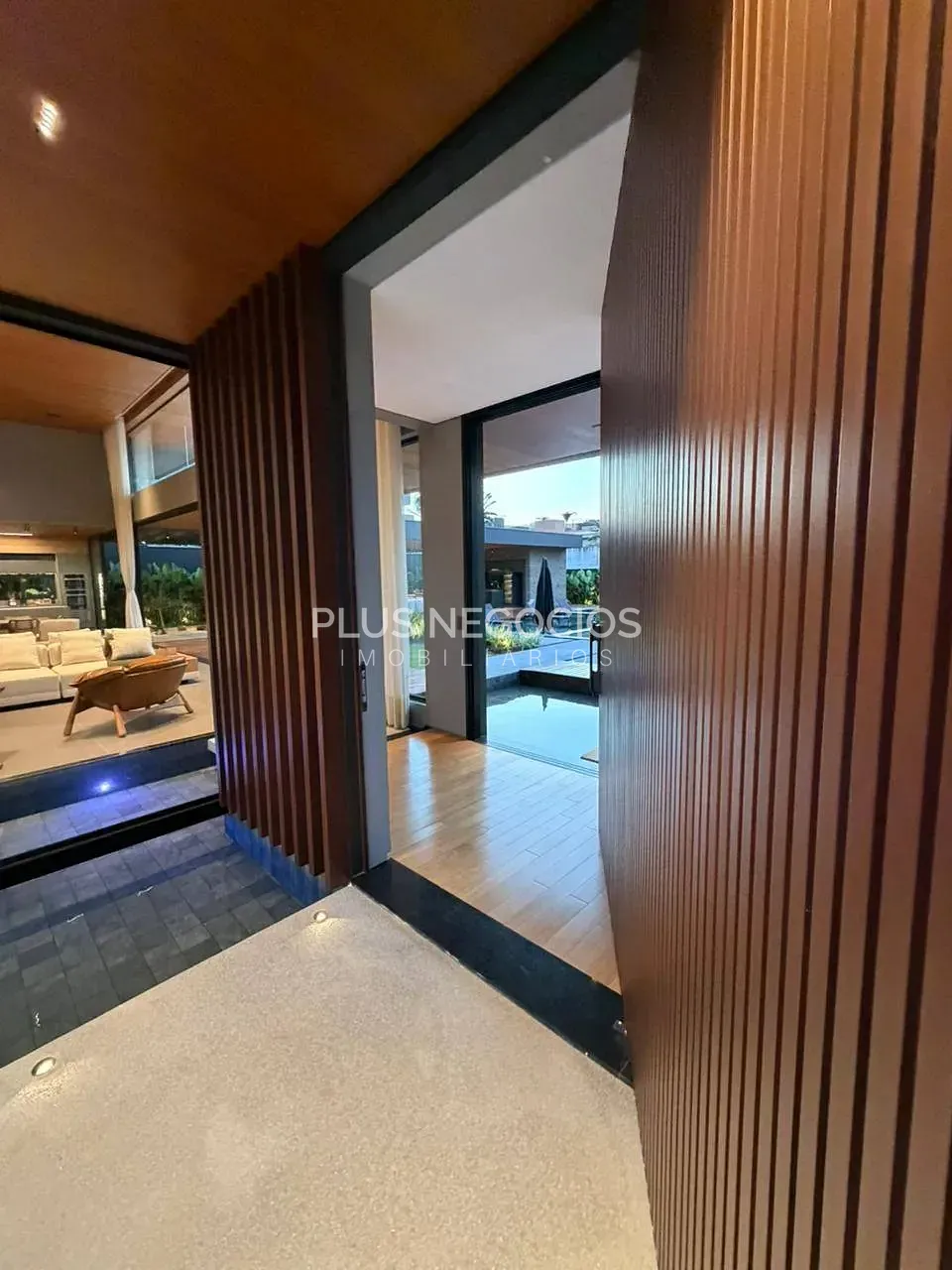 Casa, 5 quartos, 986 m² - Foto 78