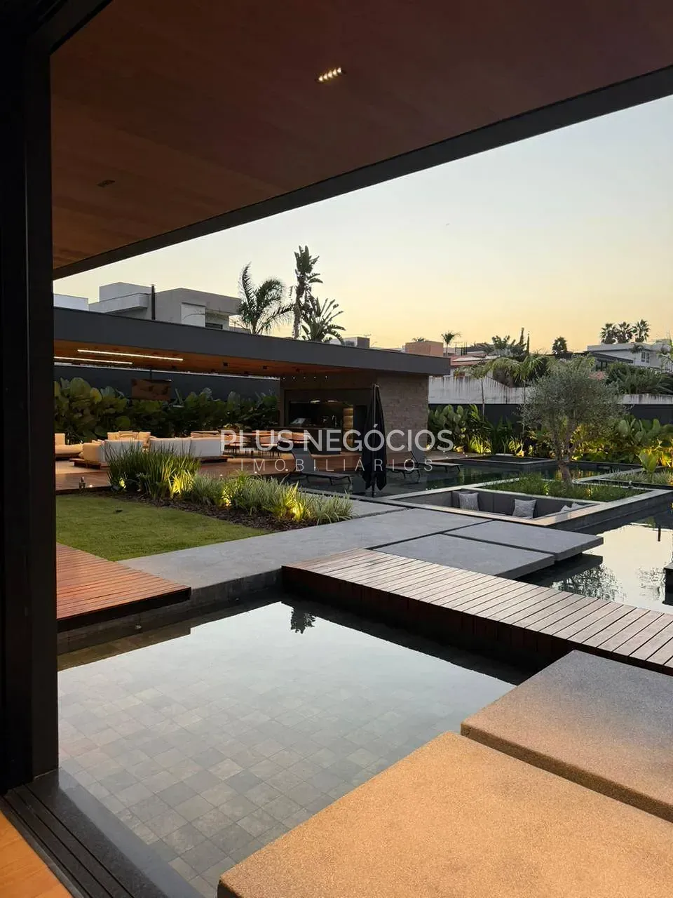 Casa, 5 quartos, 986 m² - Foto 80