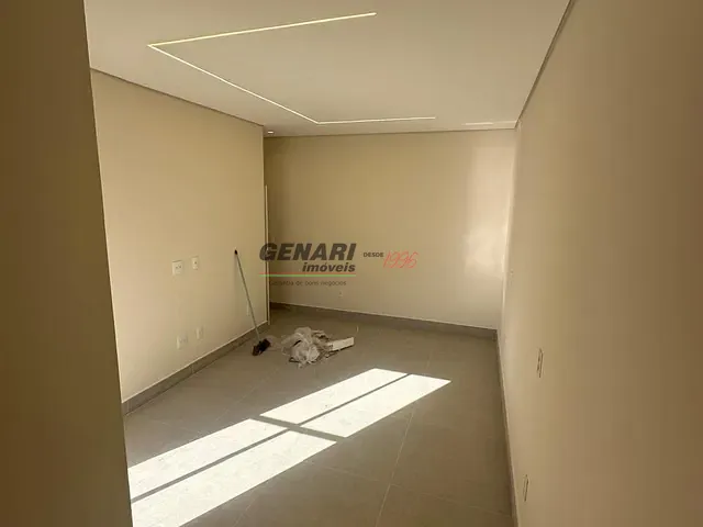 Casa com 250m² 3 quartos e 5 banheiros, à venda, no bairro Vila Rubens em Indaiatuba