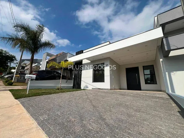 Casa 3 quartos e 2 banheiros, à venda, no bairro Cajuru do Sul em Sorocaba