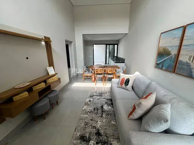 Casa 3 quartos e 2 banheiros, à venda, no bairro Cajuru do Sul em Sorocaba
