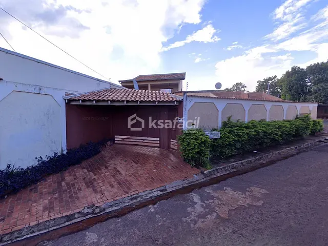 Casa com 345m² 2 quartos e 1 banheiro, à venda, no bairro Conjunto José Abrão em Campo Grande
