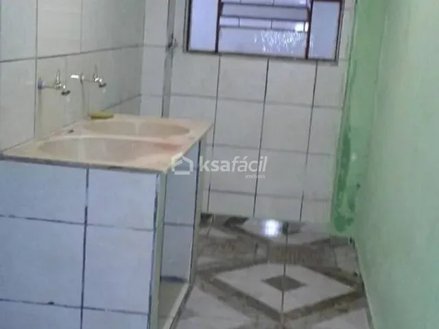 Casa com 345m² 2 quartos e 1 banheiro, à venda, no bairro Conjunto José Abrão em Campo Grande