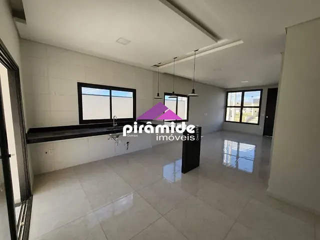 Casa com 250m² 3 quartos e 2 banheiros, à venda, no bairro Parque Residencial Maria Elmira em Caçapava