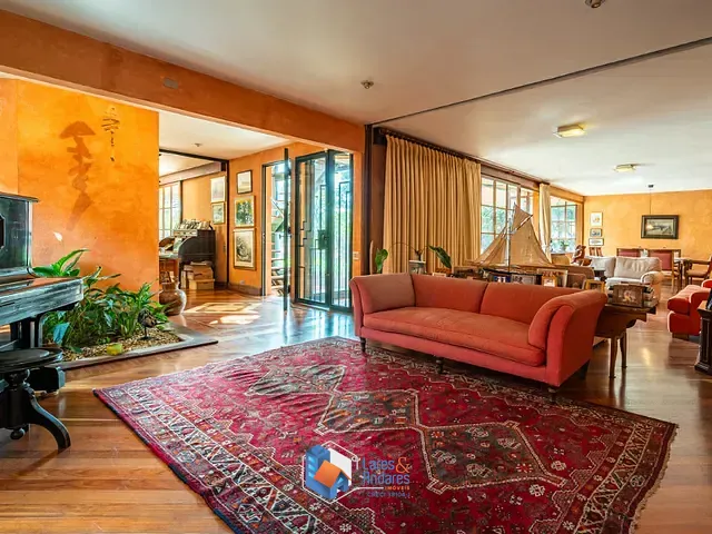 Casa com 700m² 4 quartos e 10 banheiros, à venda, no bairro Jardim Guedala em São Paulo