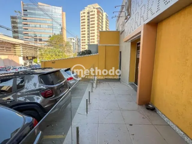 Casa com 367m², à venda, no bairro Cambuí em Campinas