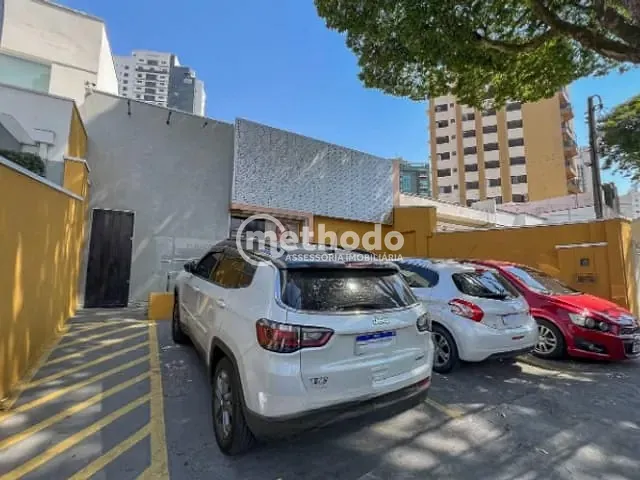 Casa com 367m², à venda, no bairro Cambuí em Campinas