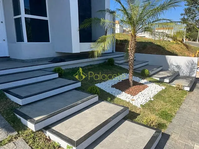 Casa com 250m² 3 quartos e 2 banheiros, à venda, no bairro Caçapava Velha em Caçapava
