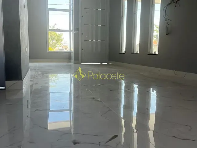 Casa com 250m² 3 quartos e 2 banheiros, à venda, no bairro Caçapava Velha em Caçapava