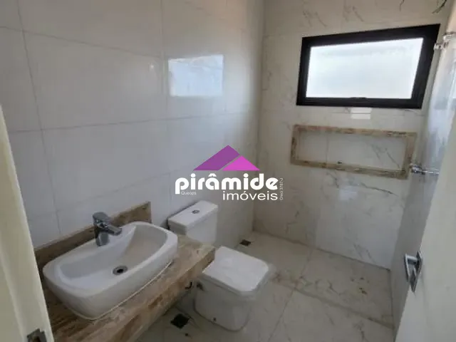 Casa com 250m² 3 quartos e 2 banheiros, à venda, no bairro Parque Residencial Maria Elmira em Caçapava