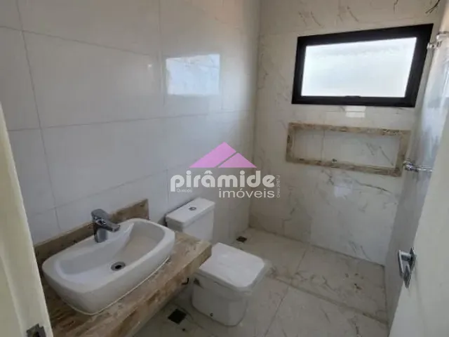 Casa com 250m² 3 quartos e 2 banheiros, à venda, no bairro Parque Residencial Maria Elmira em Caçapava