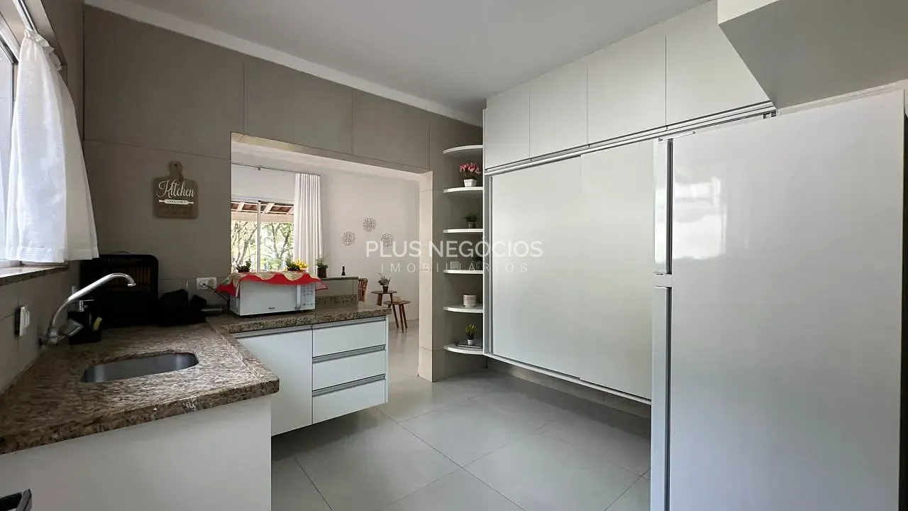 Casa, 3 quartos, 280 m² - Foto 19