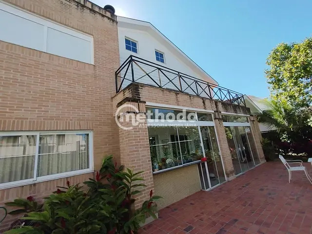 Casa com 453m² 3 quartos e 5 banheiros, à venda, no bairro sousas em Campinas