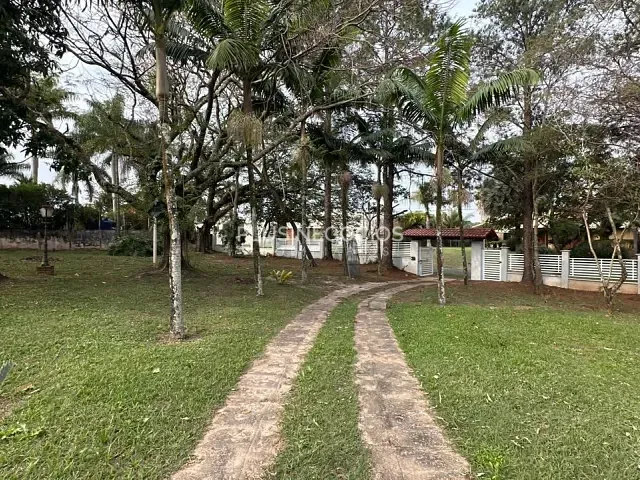 Casa 4 quartos e 4 banheiros, à venda ou para alugar, no bairro Vila Martins em Itu