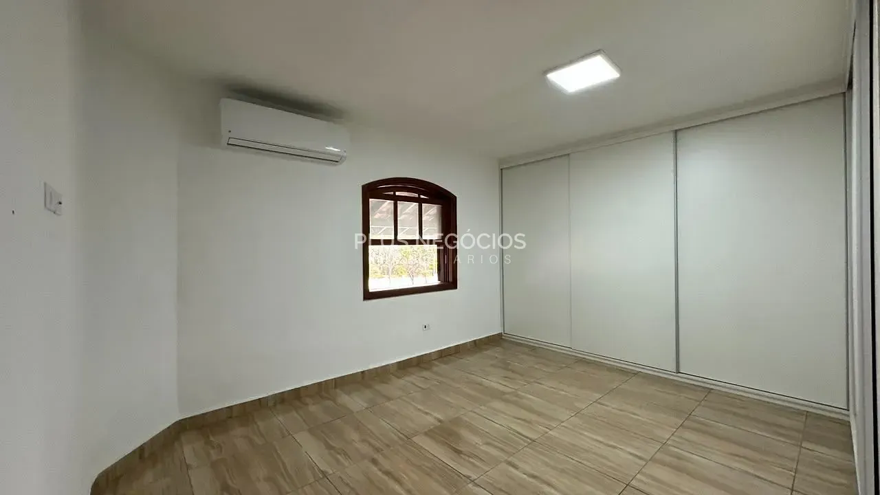 Casa, 4 quartos, 400 m² - Foto 25