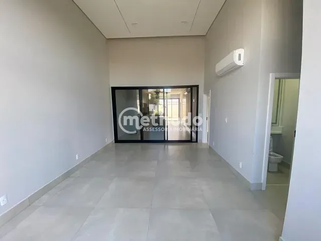 Casa com 193m² 3 quartos e 4 banheiros, à venda, no bairro Parque Brasil 500 em Paulínia
