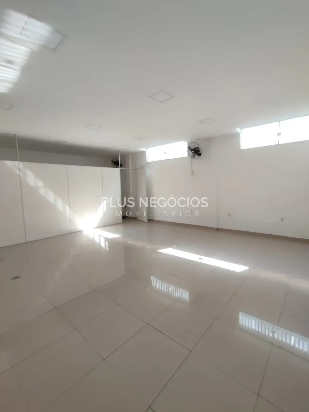 Casa, 1 quarto, 340 m² - Foto 9