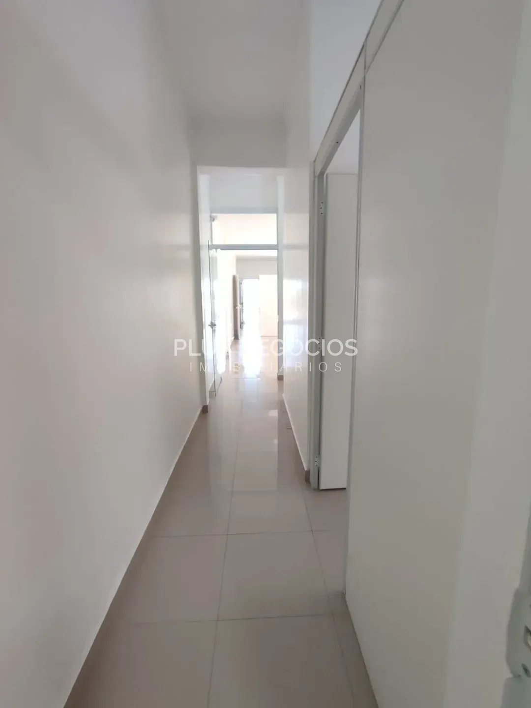 Casa, 1 quarto, 340 m² - Foto 21