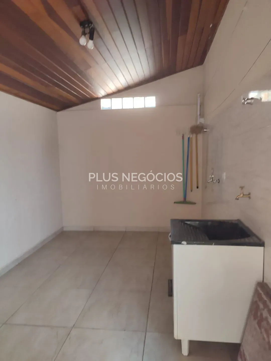 Casa, 1 quarto, 340 m² - Foto 19