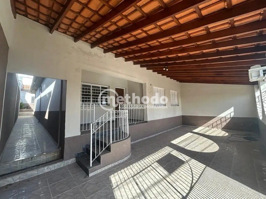 Casa, 4 quartos, 127 m² - Foto 1