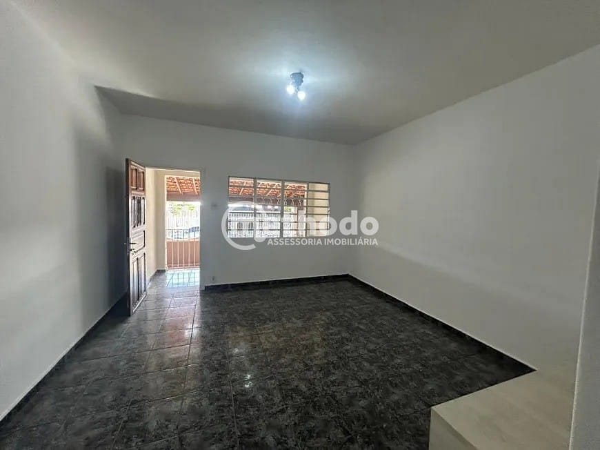 Casa, 4 quartos, 127 m² - Foto 2