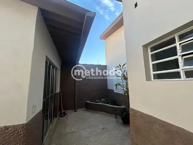 Casa com 250m² 4 quartos e 2 banheiros, à venda, no bairro Jardim Aurélia em Campinas