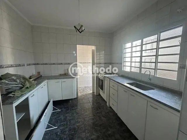 Casa com 250m² 4 quartos e 2 banheiros, à venda, no bairro Jardim Aurélia em Campinas