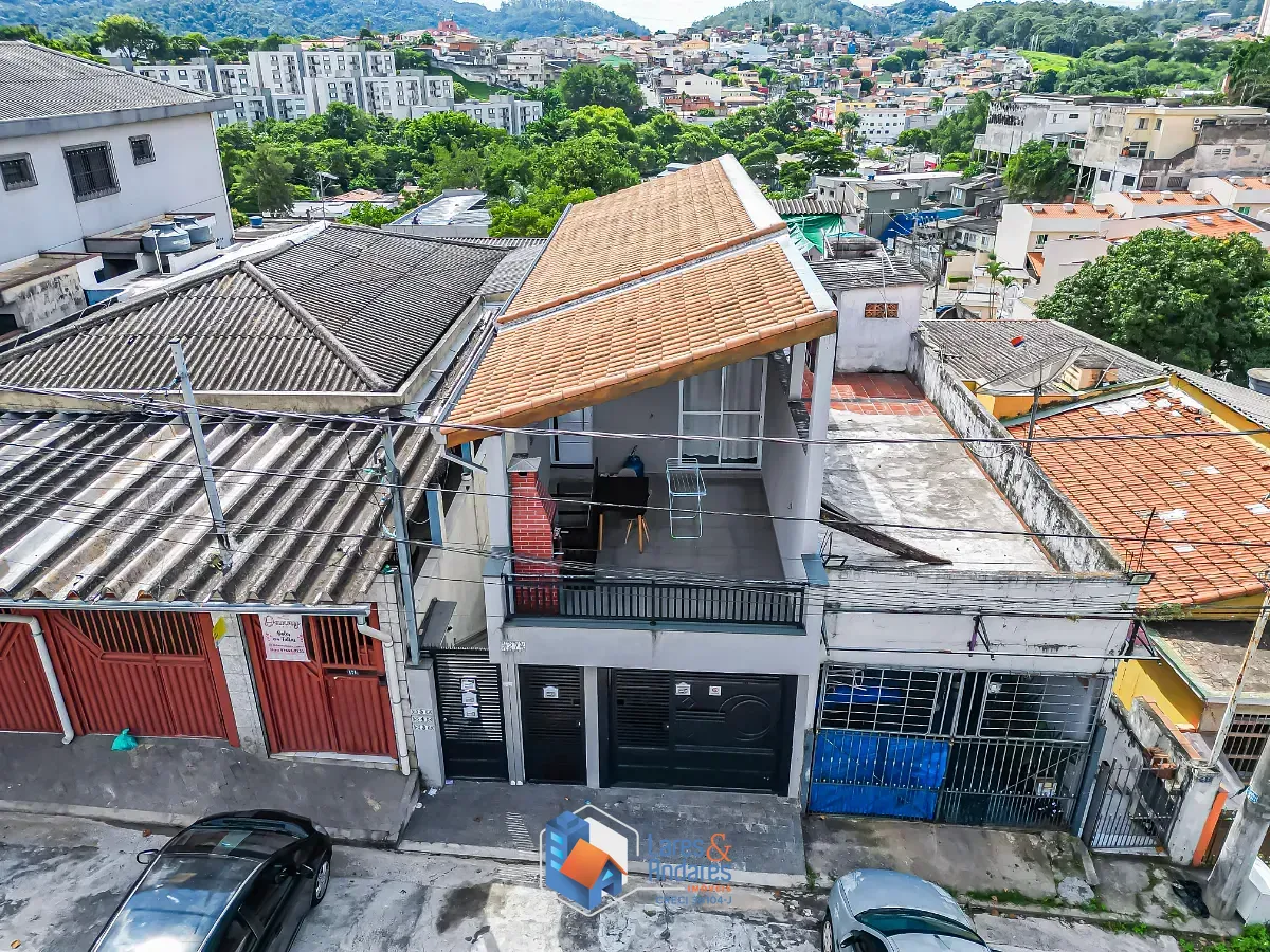 Casa, 6 quartos, 90 m² - Foto 1