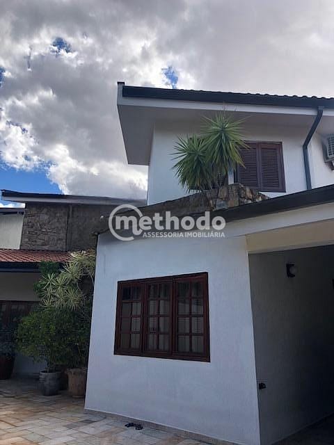 Casa, 4 quartos, 421 m² - Foto 1