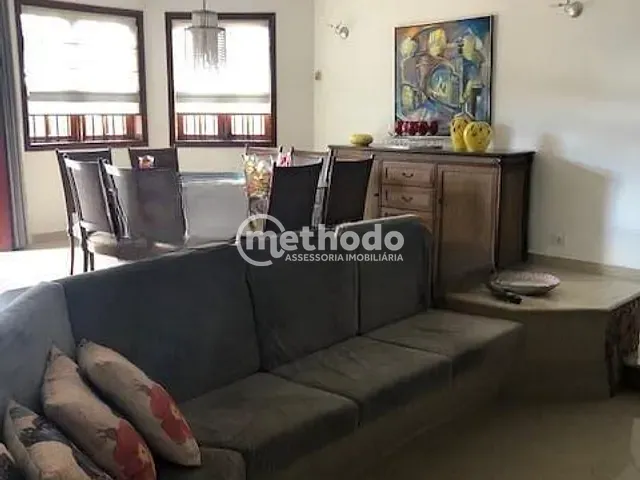 Casa com 526m² 4 quartos e 3 banheiros, à venda, no bairro Parque Nova Campinas em Campinas