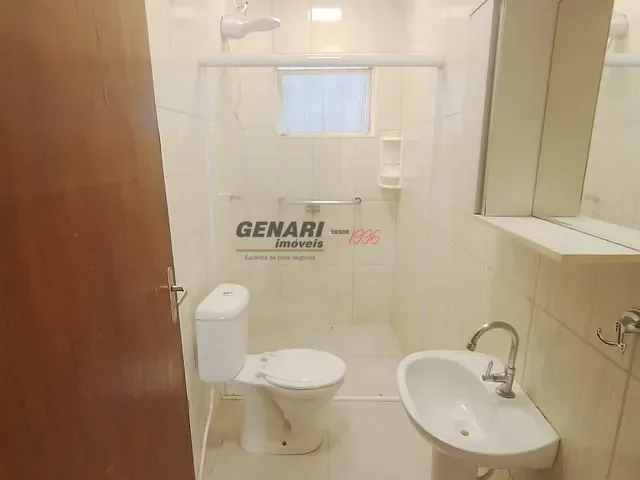 Casa 2 quartos e 2 banheiros, para alugar, no bairro Jardim Portal do Sol em Indaiatuba