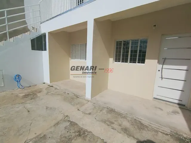 Casa 2 quartos e 2 banheiros, para alugar, no bairro Jardim Portal do Sol em Indaiatuba