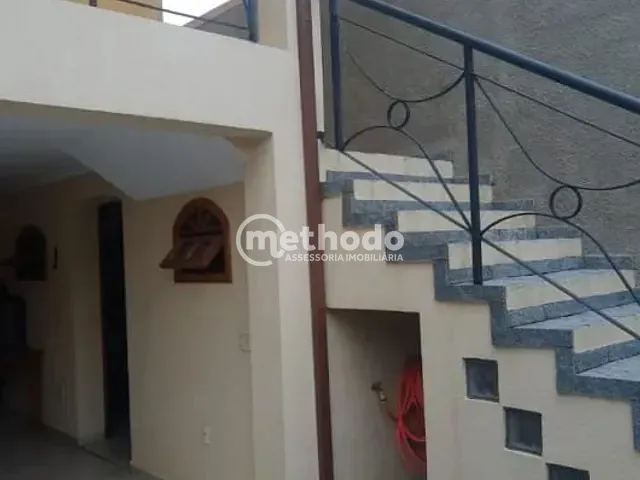 Casa com 180m² 3 quartos e 2 banheiros, à venda, no bairro Capela em Vinhedo