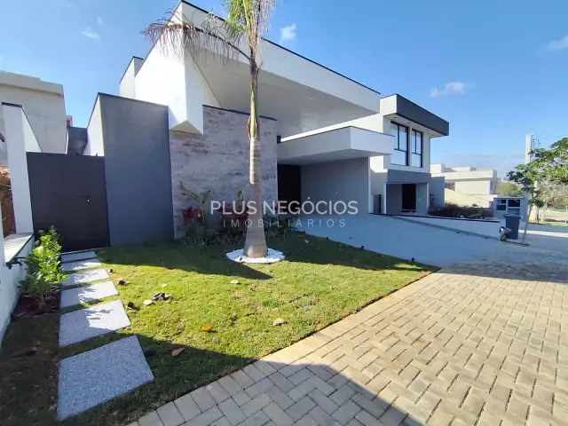 Casa 3 quartos e 4 banheiros, à venda, no bairro Itapeva em Votorantim
