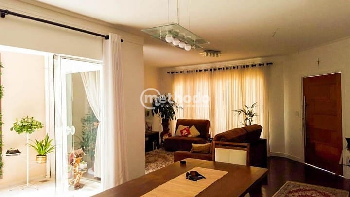 Casa, 3 quartos, 220 m² - Foto 16