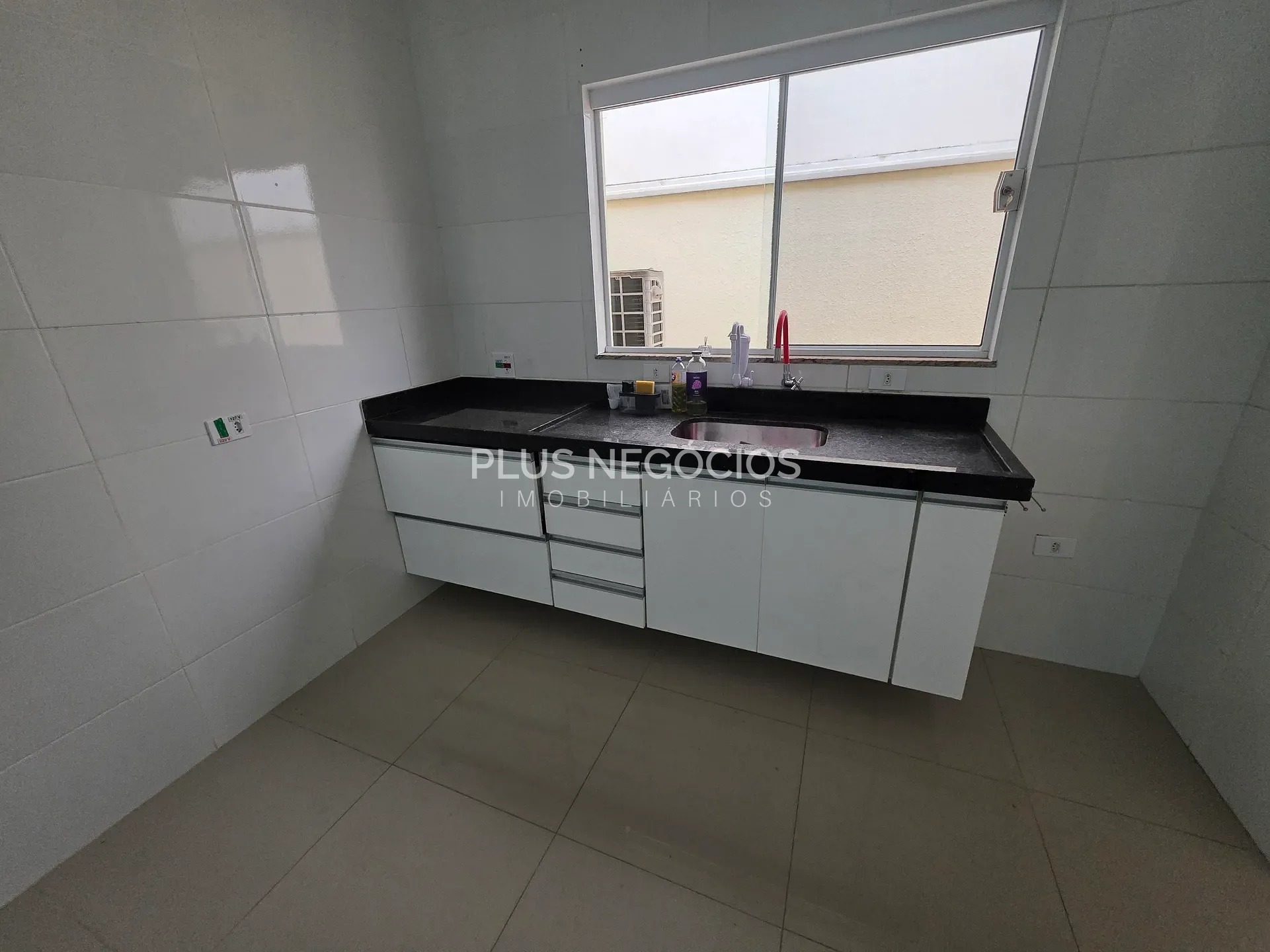 Casa, 4 quartos, 180 m² - Foto 6