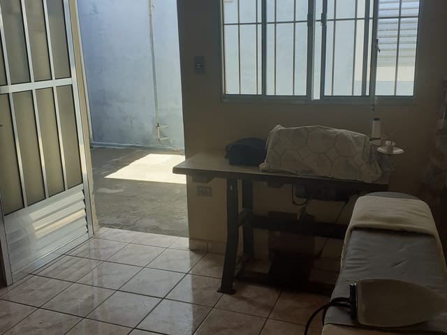 Casa com 250m² 3 quartos e 2 banheiros, à venda, no bairro Residencial Maricá em Pindamonhangaba