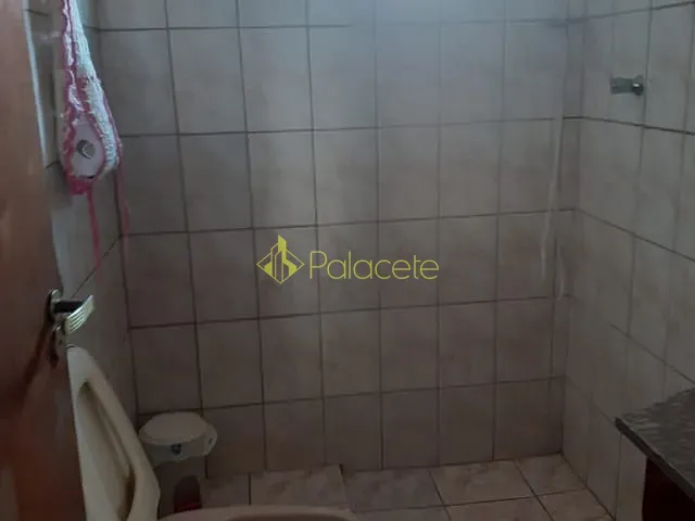 Casa com 250m² 3 quartos e 2 banheiros, à venda, no bairro Residencial Maricá em Pindamonhangaba