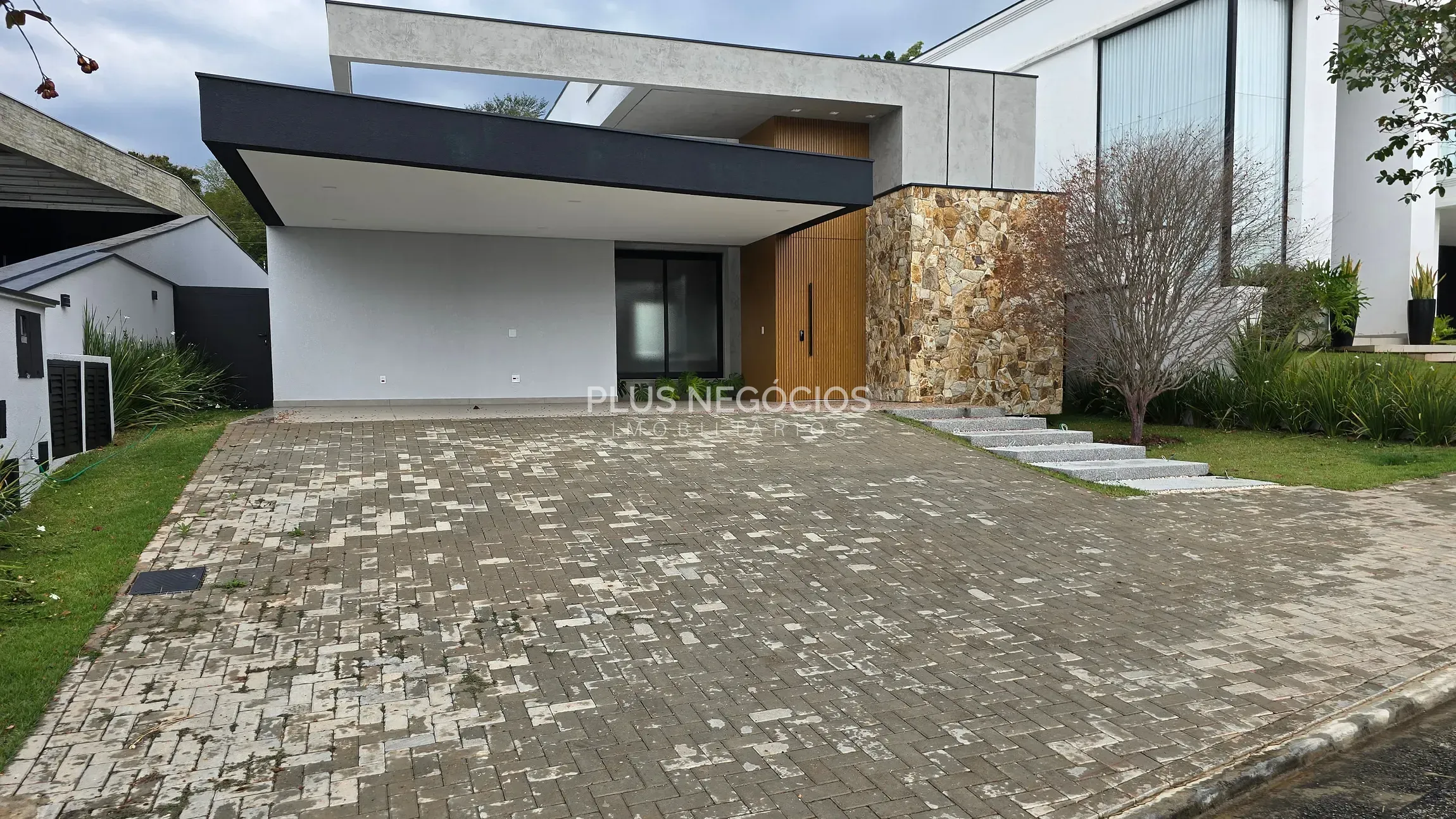 Casa, 3 quartos, 310 m² - Foto 33