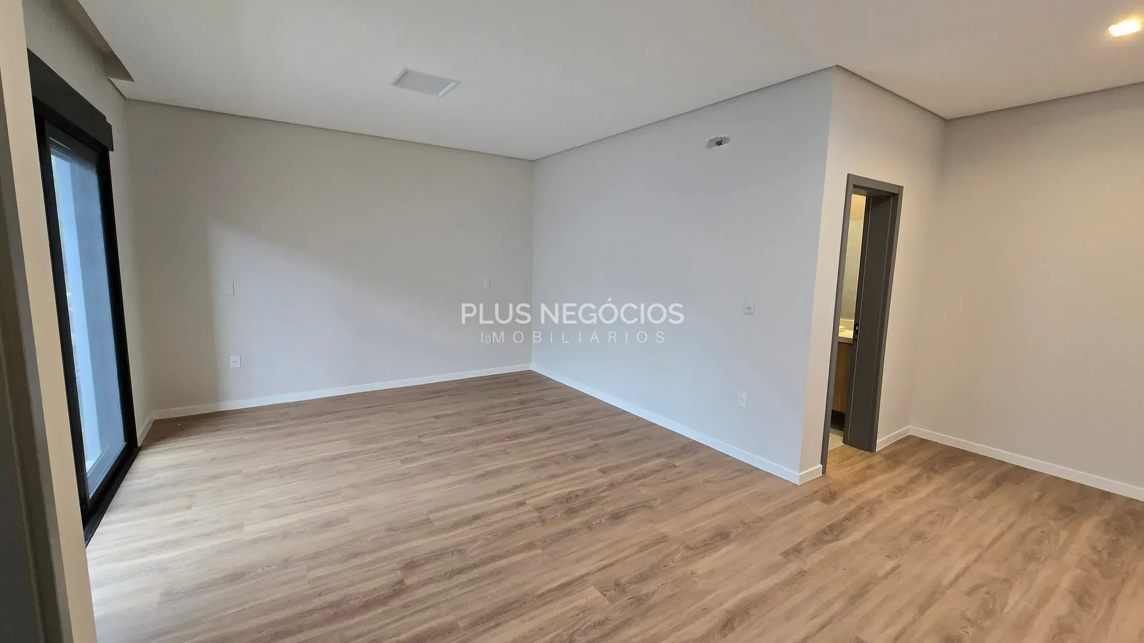 Casa, 3 quartos, 310 m² - Foto 57