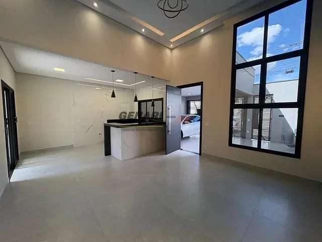 Casa com 150m² 3 quartos e 2 banheiros, à venda, no bairro Jardim Residencial Nova Veneza em Indaiatuba