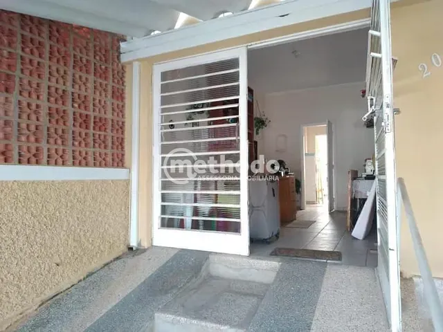 Casa com 275m² 3 quartos e 1 banheiro, à venda, no bairro Jardim Leonor em Campinas
