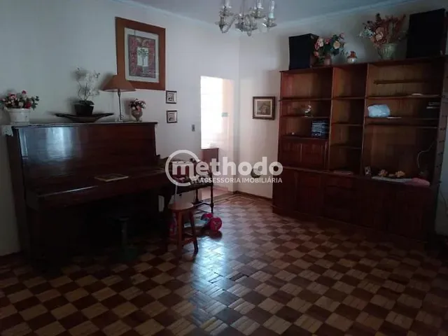 Casa com 275m² 3 quartos e 1 banheiro, à venda, no bairro Jardim Leonor em Campinas