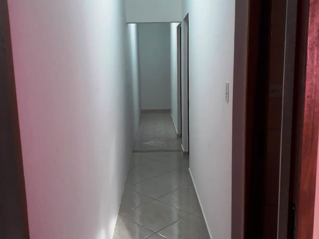 Casa com 250m² 3 quartos e 2 banheiros, à venda, no bairro Vila Suiça em Pindamonhangaba
