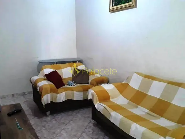 Casa com 250m² 3 quartos e 2 banheiros, à venda, no bairro Vila Suiça em Pindamonhangaba