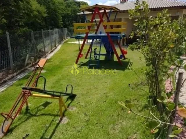 Casa com 124m² 3 quartos e 3 banheiros, à venda, no bairro Piracangaguá em Taubaté